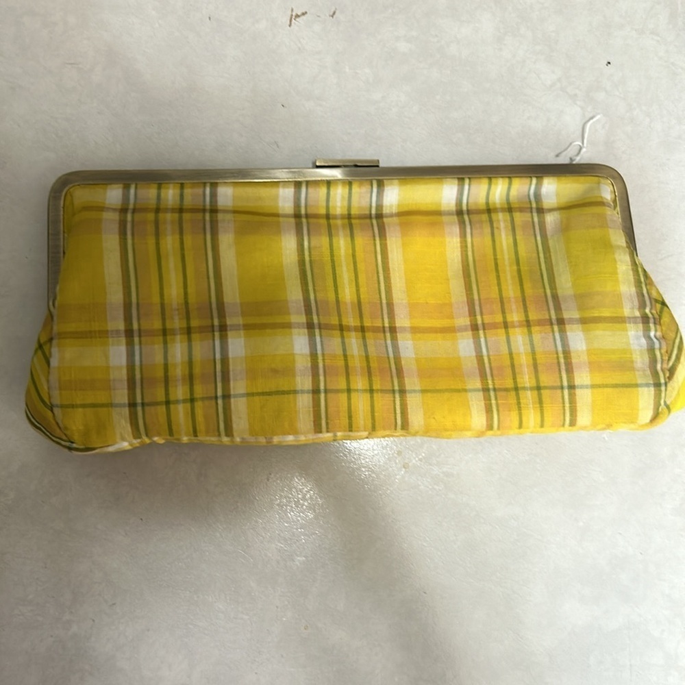 Rare Jay Crew yellow and green clutch pocket book with beautiful flower. - Picture 3 of 5